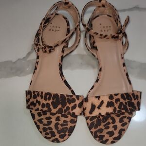 A New Day Animal Print Sandals Size 7